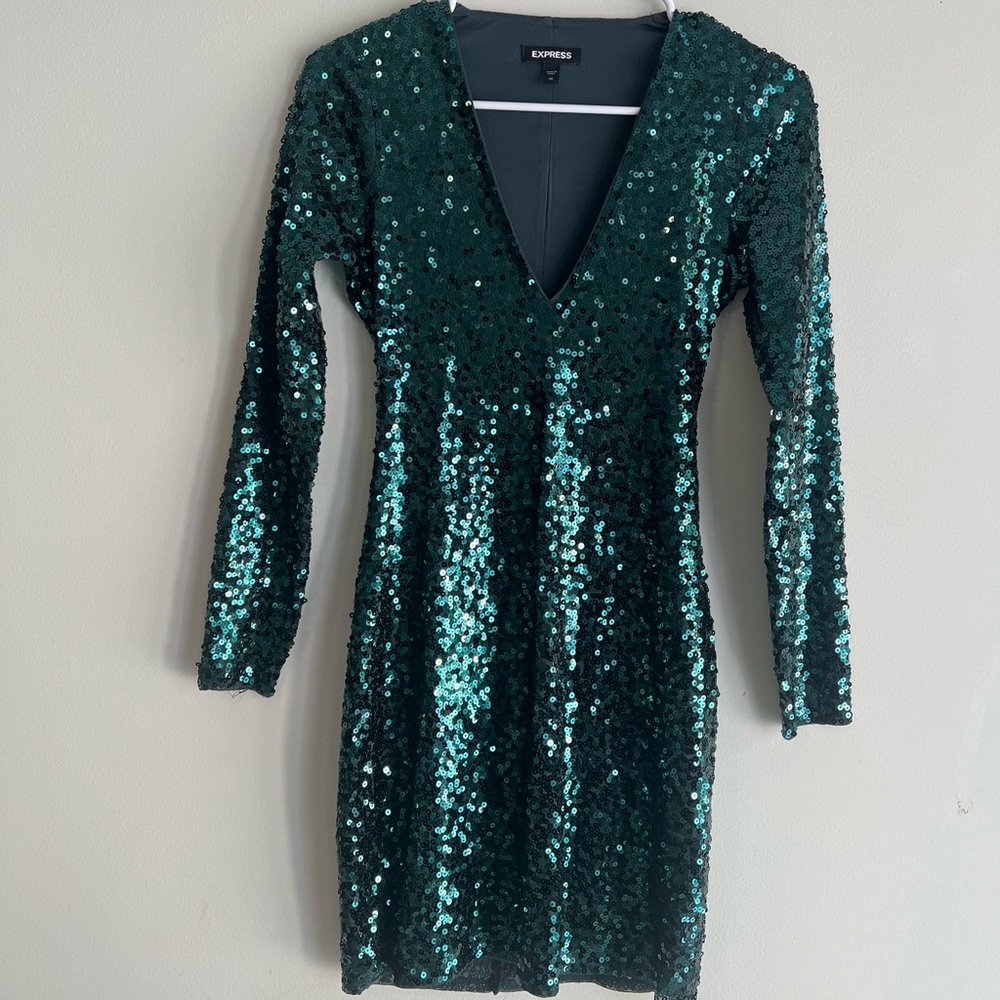 Express Emerald Sequin Long Sleeve Dress